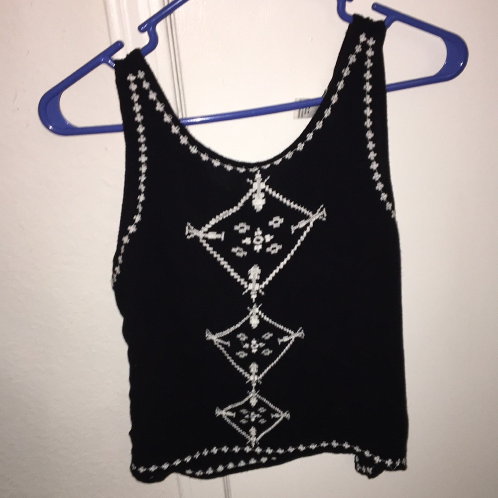 Med Crop Top